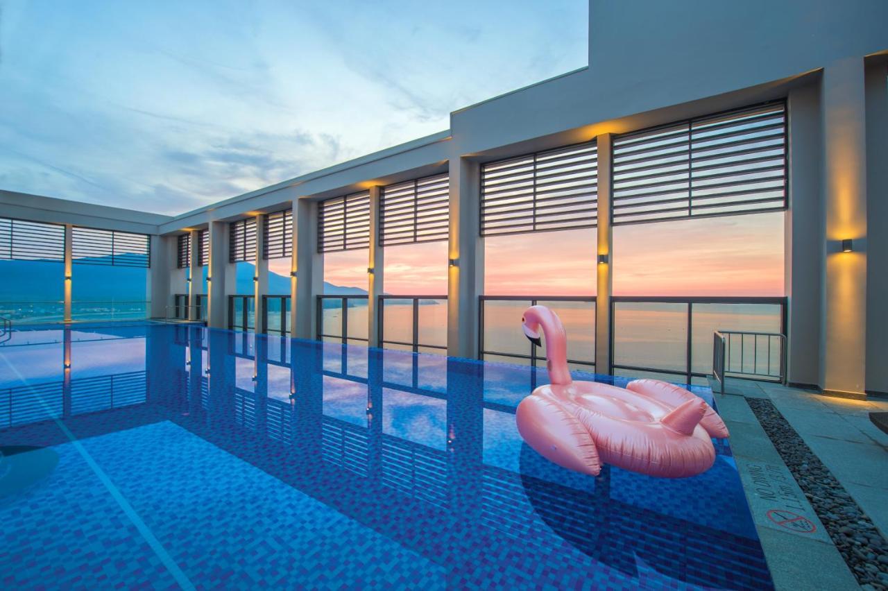 Luxury Beach Condo 5-Star, Rooftop Pool Da Nang Eksteriør bilde